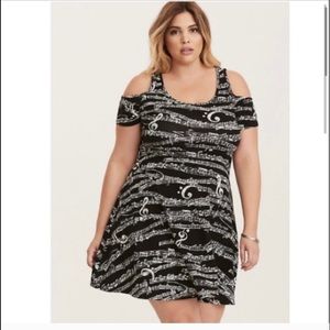 Torrid music dress 5x / 28W